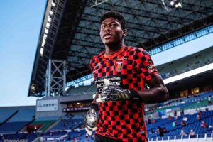 Zion Suzuki Biography