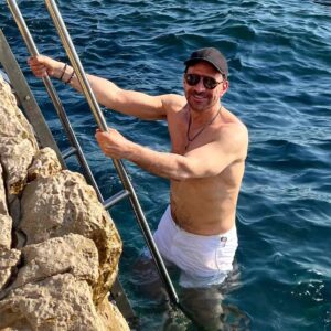 Peter Thomas Roth Biography